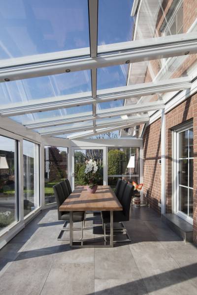 Faire installer une véranda en aluminium sur une terrasse à Allauch avec Alu MD Fermetures