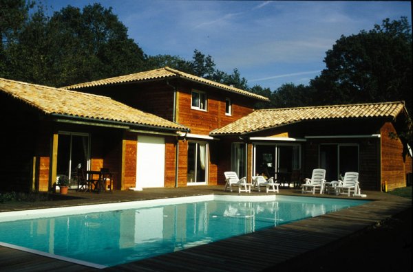 Maison personnalisée en bardage naturel