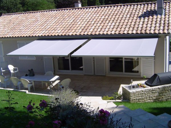 store électrique pour villa