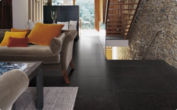 Carrelage contemporain rectangulaire coloris sombre