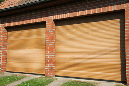 portes de garage à fermeture domotique