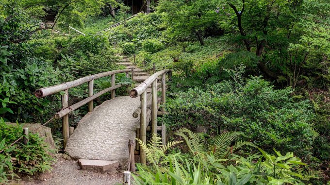 Création de jardin zen japonais à Marseille